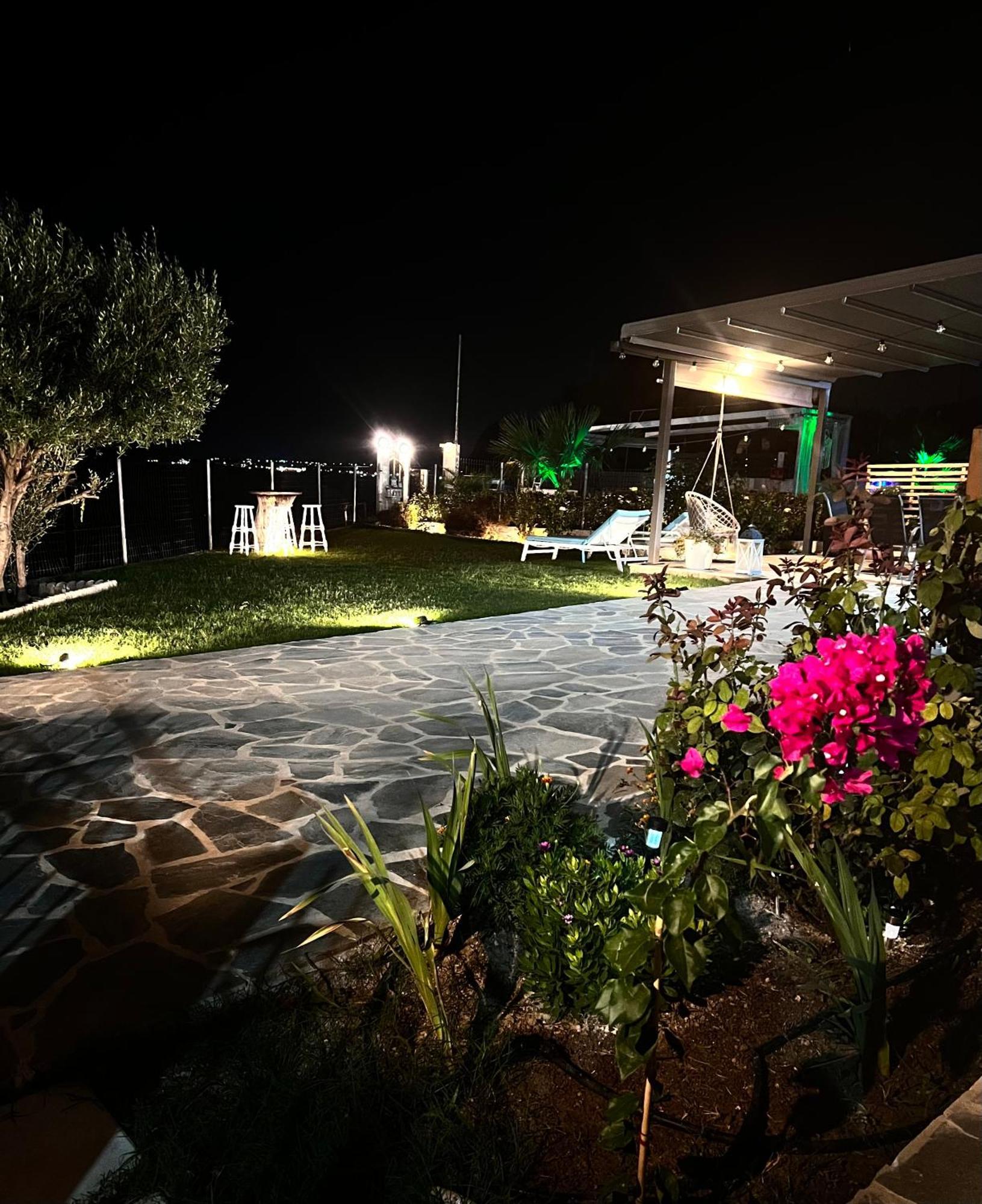 Beachfront Villa Athina Vergia Extérieur photo